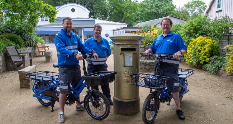 Sark Posties