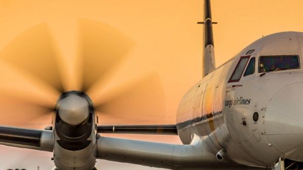 International Tracked & Signed Services For Business 2019 panel